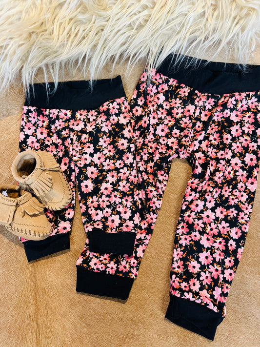 Flower Girl Jogger Pants