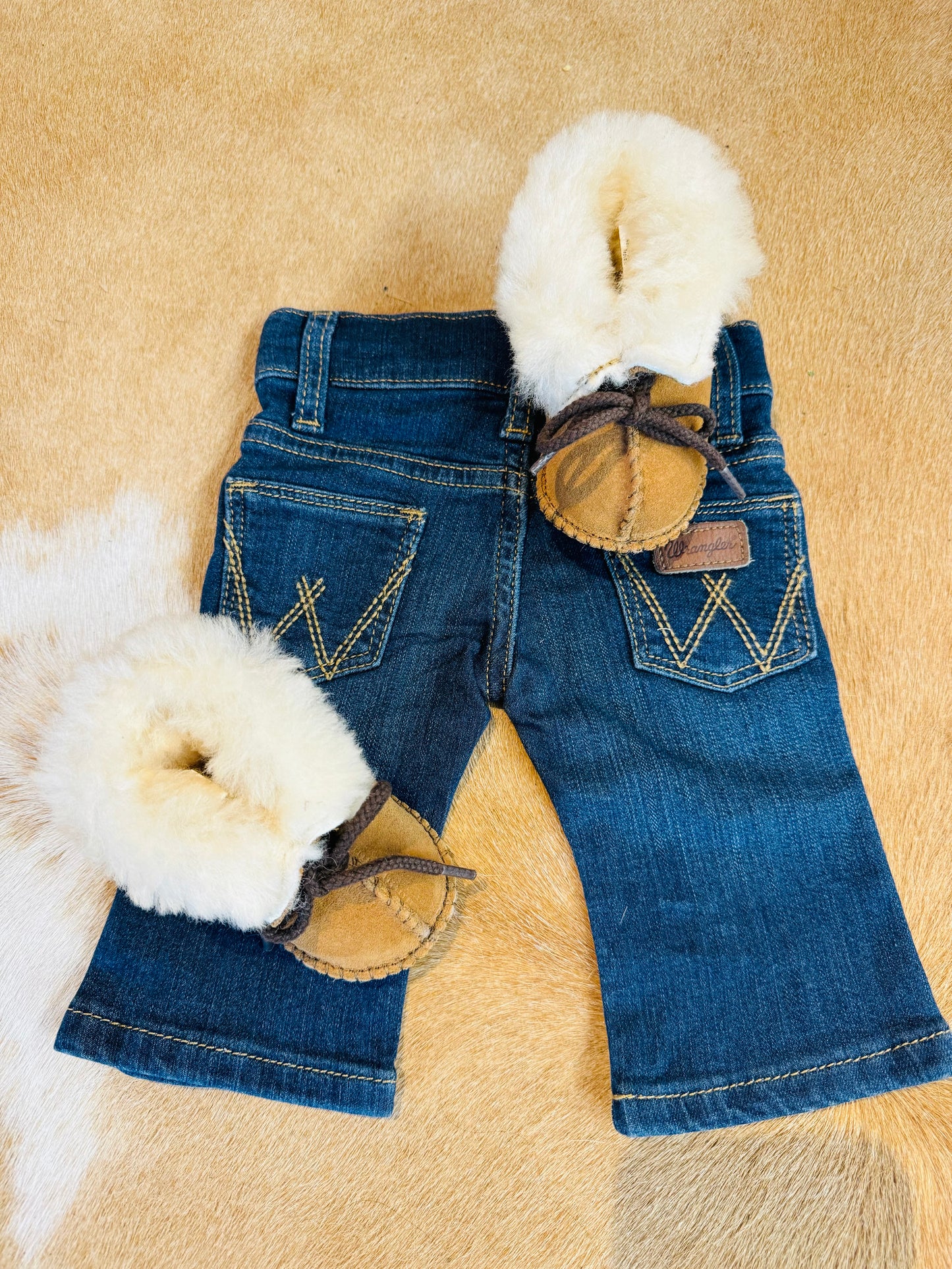 Sheepskin Bootie ~ 1462