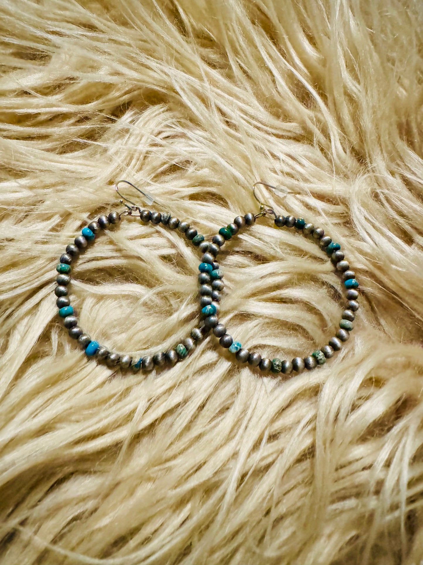 Navajo Pearls & Gemstones