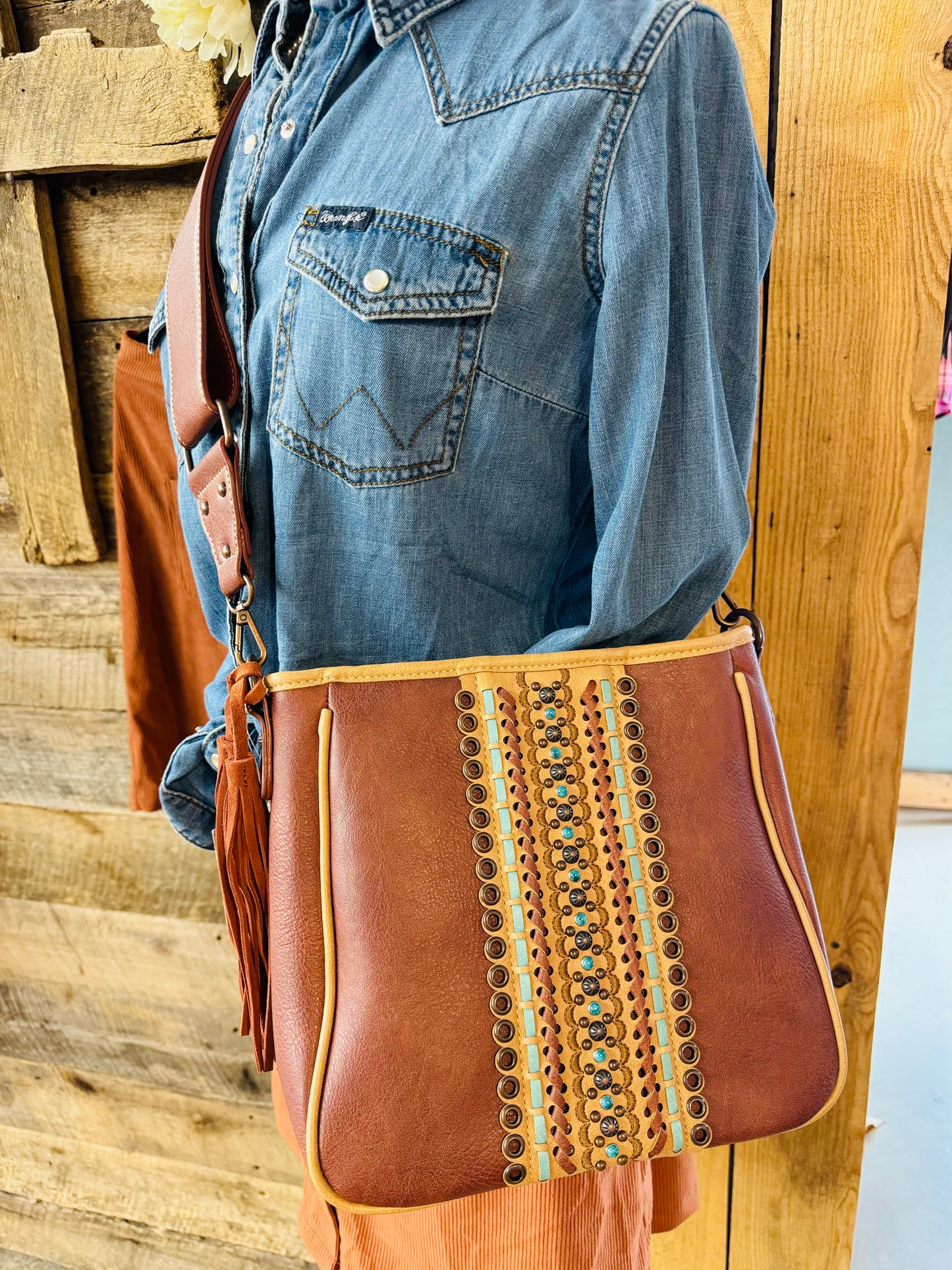 Laney Messenger Bag