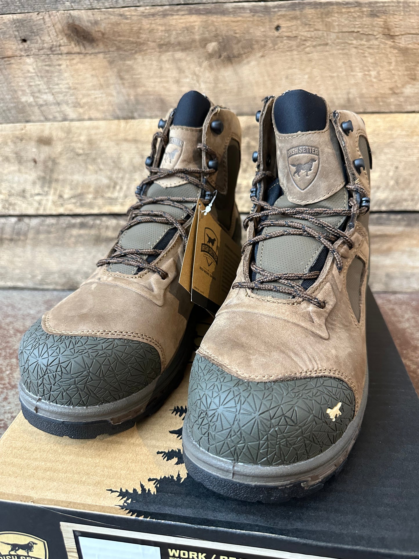 83644 ~ Irish Setter Metguards