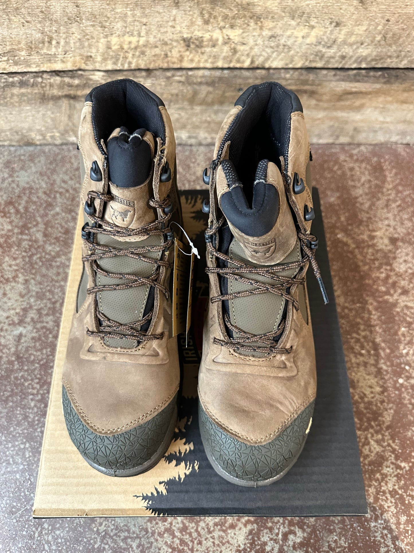 83644 ~ Irish Setter Metguards