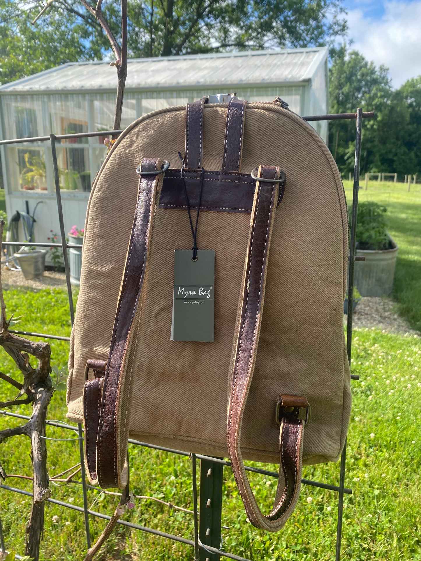 Artsy Backpack ~ S-2852