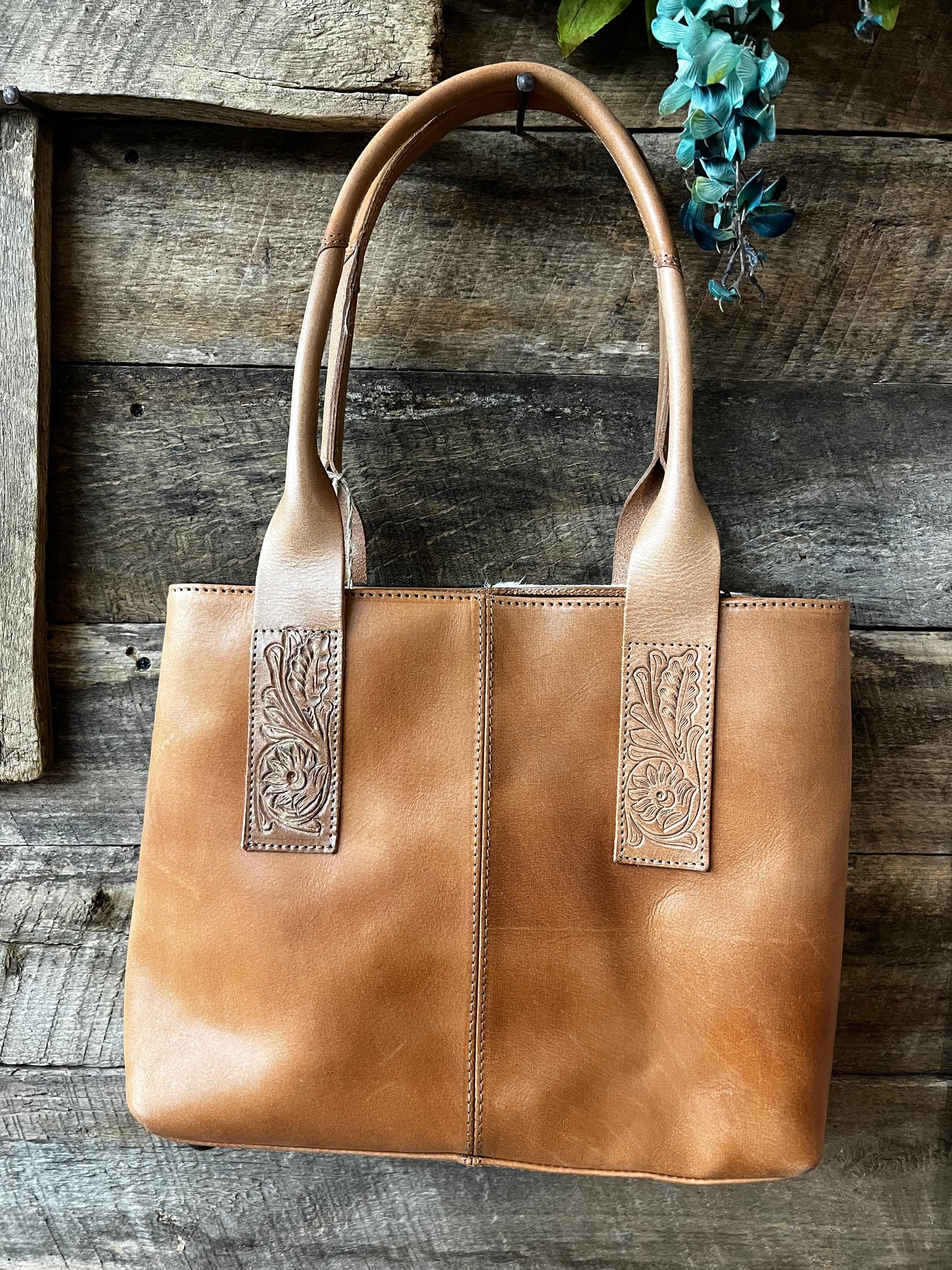 STS38437 YIPEE KIYAY TOTE ~ Concealed Carry