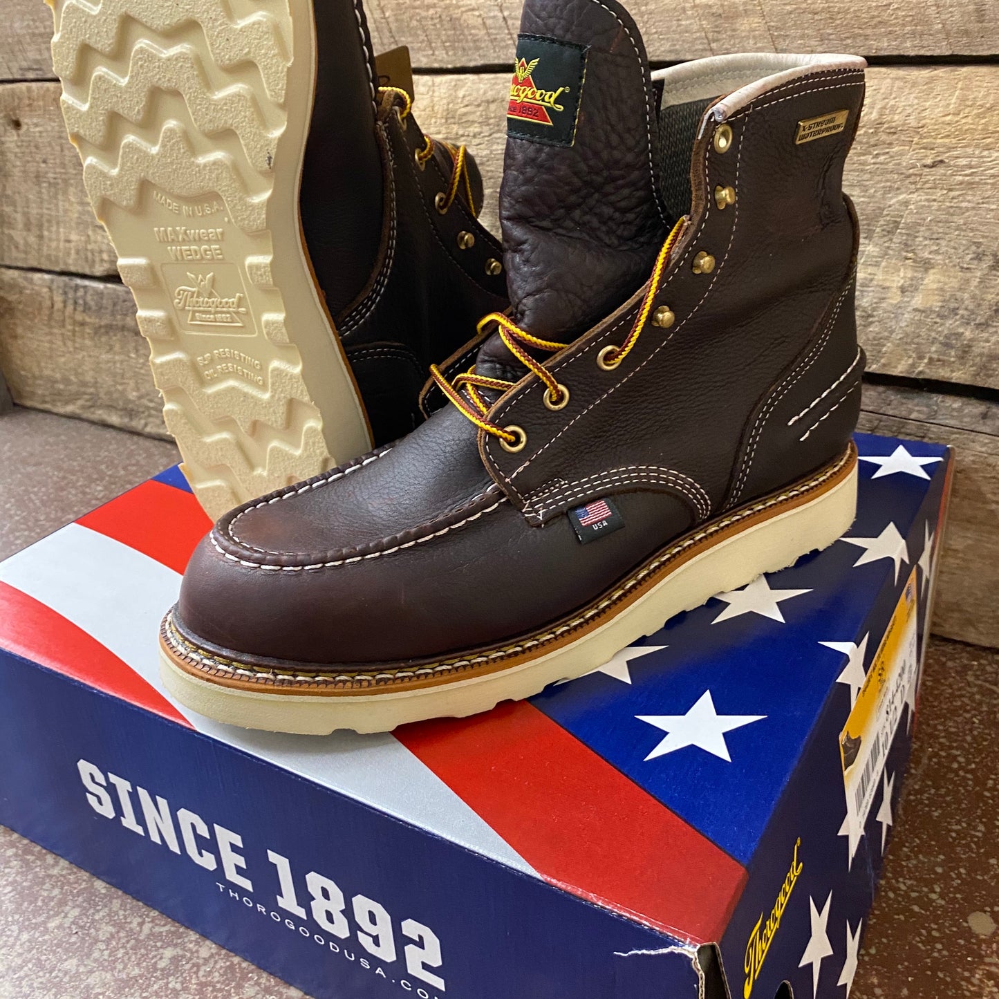 Thorogood 814-3600 1957 6" Moc Toe