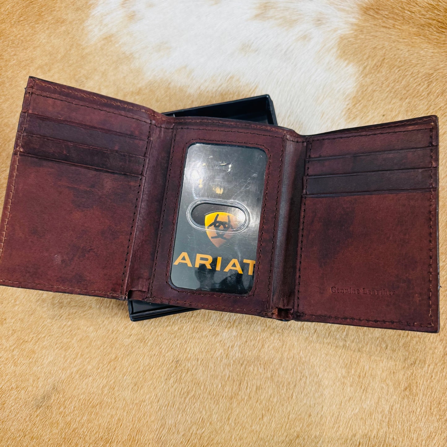 Ariat Canvas Tri Fold