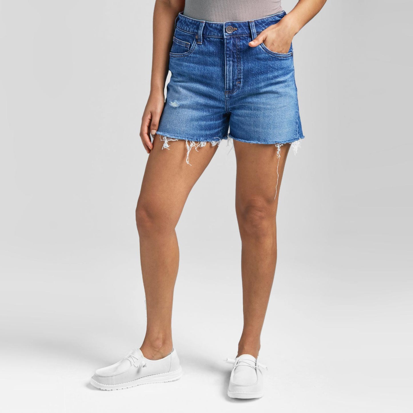 Samantha Wrangler Shorts 112344625 lo