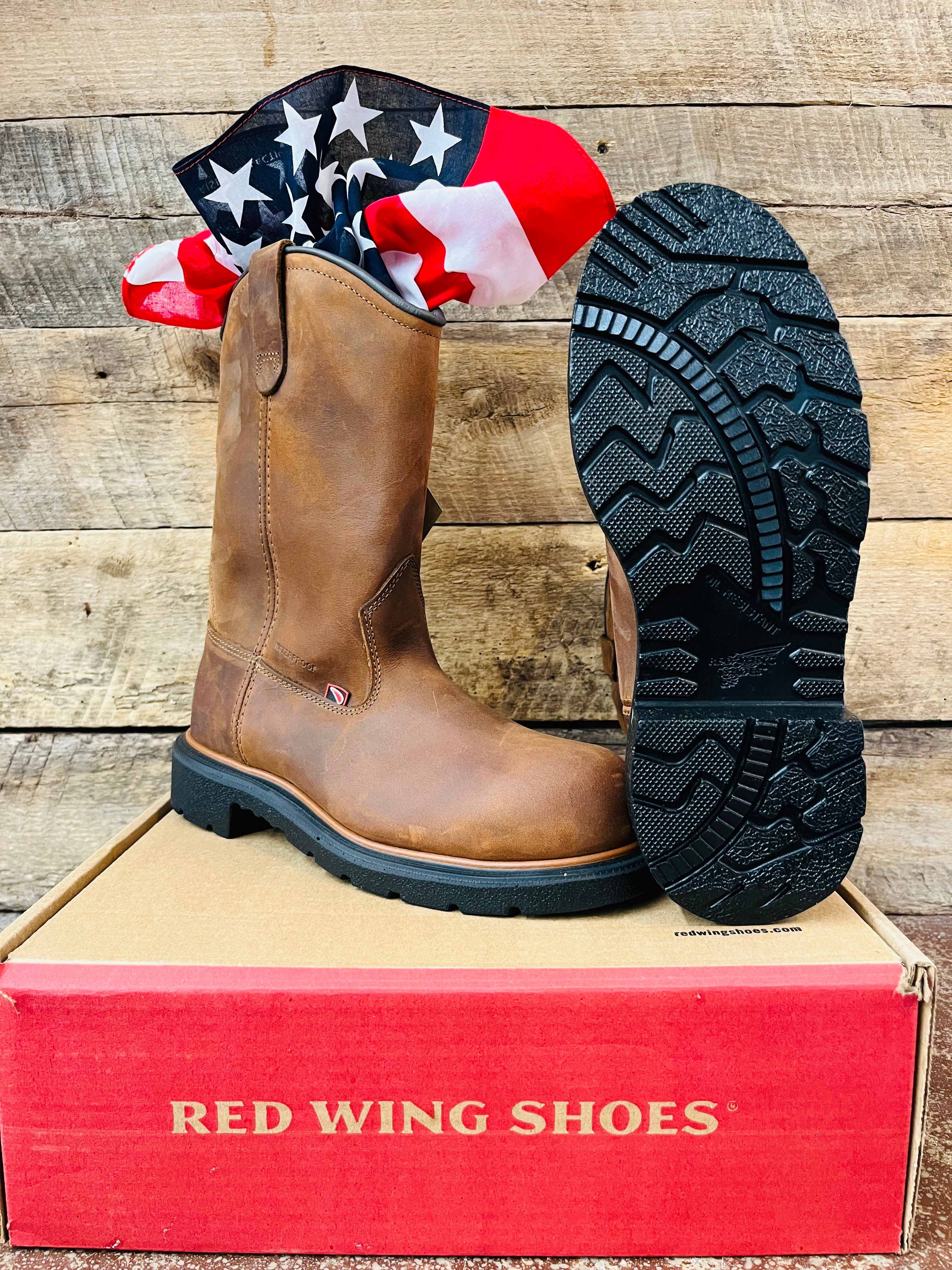 Red Wing 2272 11 Pull On Dynaforce St Stock in Store. This heavy duty easy on easy off boot with steel safety toe protection significantly reduces underfoot pressure by distributing the pressure evenl...