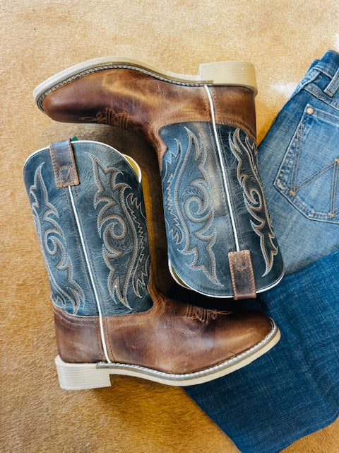 A Youth Square Toe Western Boot that is Stylish and Affordable.