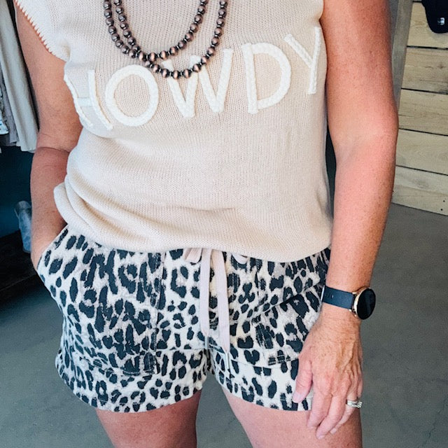 Bold Retro Leopard
