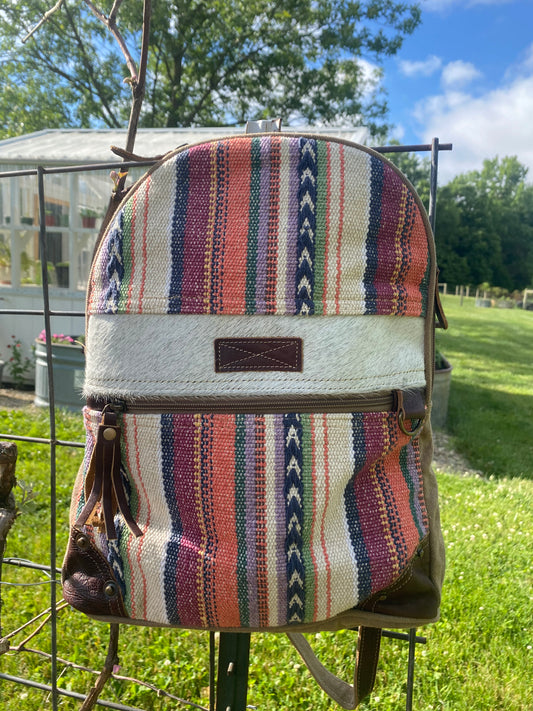 Artsy Backpack ~ S-2852