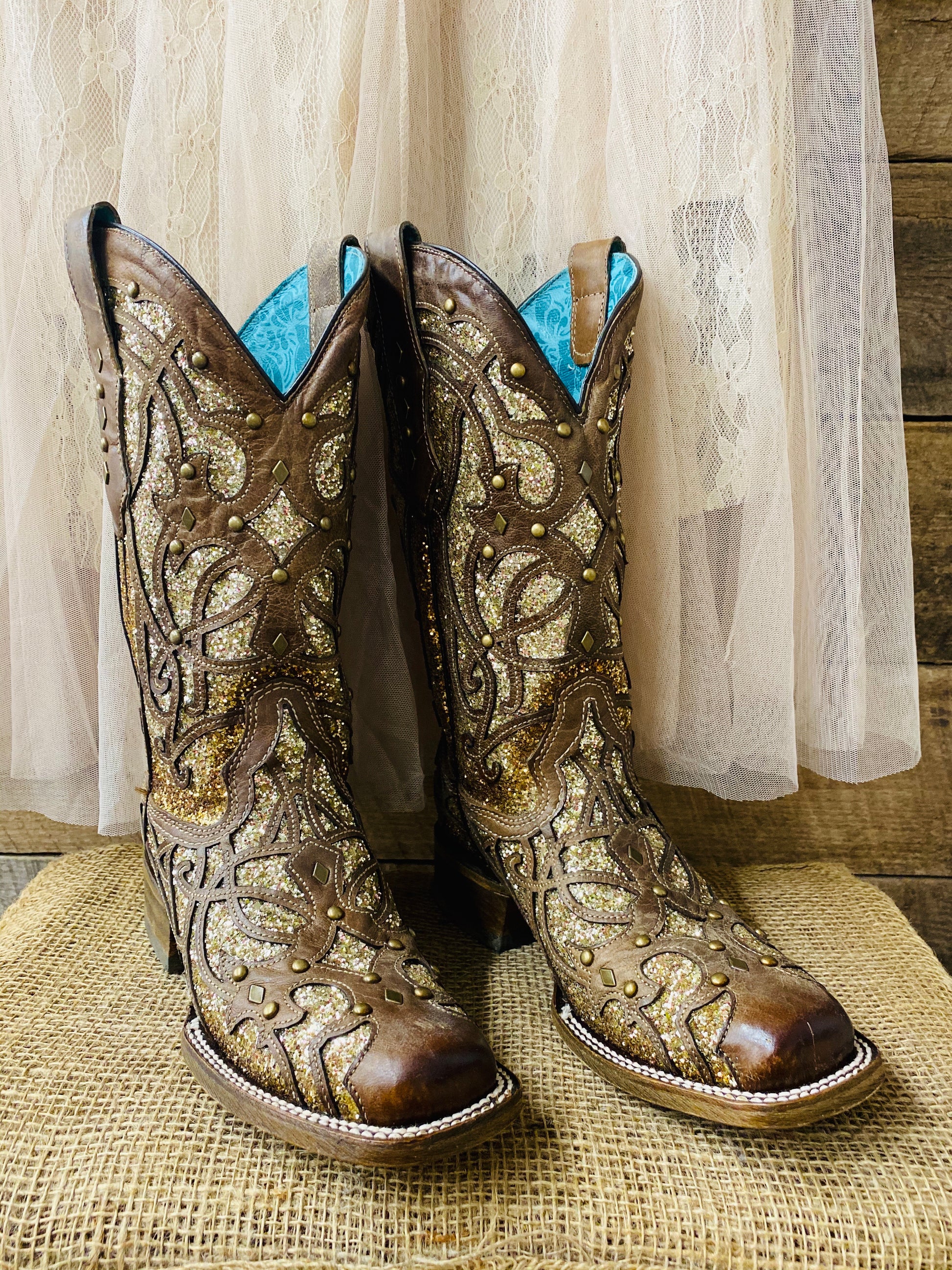 C3275 Corral Boots - Main Image