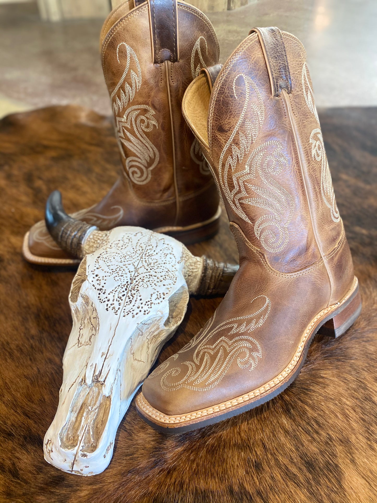 Justin BRL212 Llano Womens American Made Wide Square toe Western Boot Burdge Boots